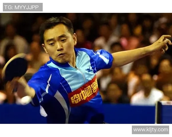 中国老牌足球球星回顾:那些曾为国争光的足坛传奇人物 中国老牌足球球星回顾:那些曾为国争光的足坛传奇人物